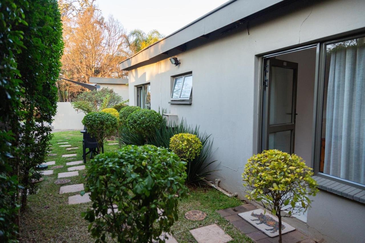 Glen Maine Guest House Pretoria Exterior foto