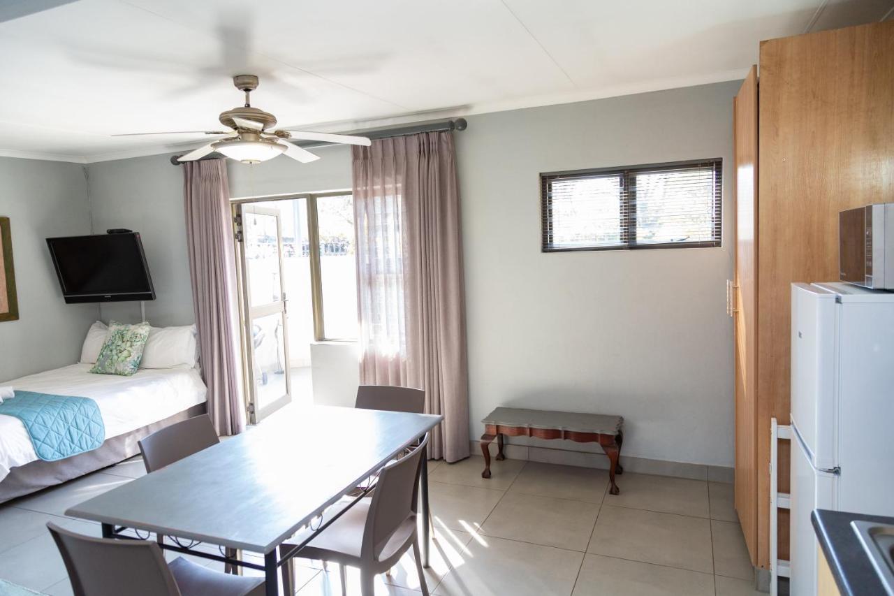 Glen Maine Guest House Pretoria Exterior foto